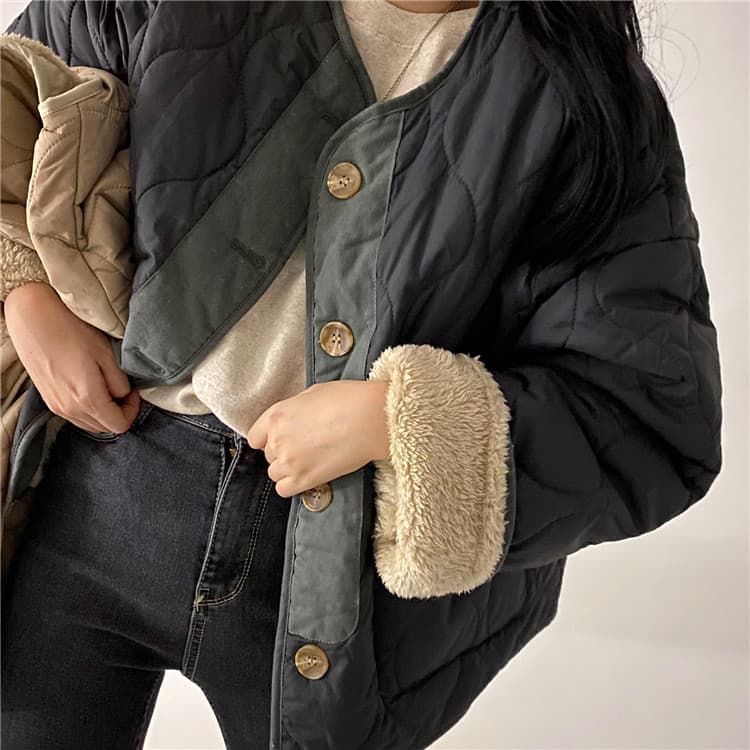 ネイビーコーデ 両面着用キルティングアウター ひし形柄ゆったりボアコート