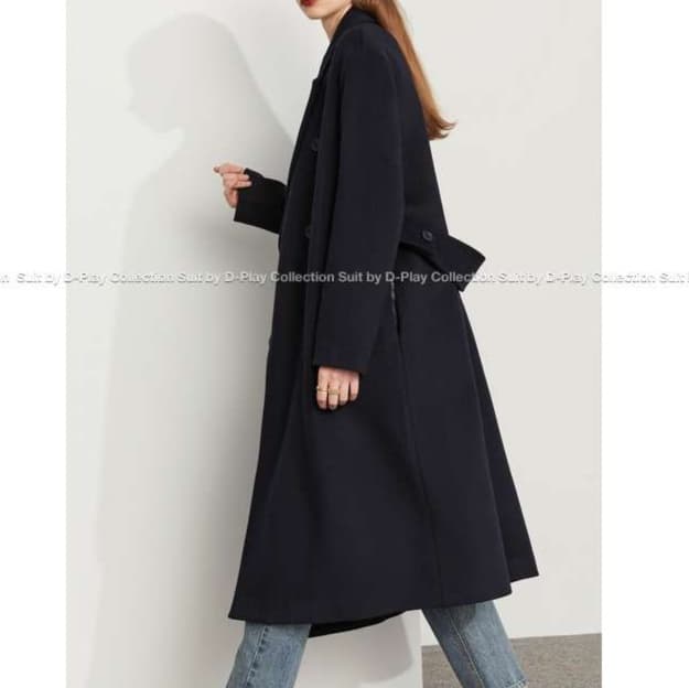 ネイビーコーデ ゆったりロング丈ダブルコート