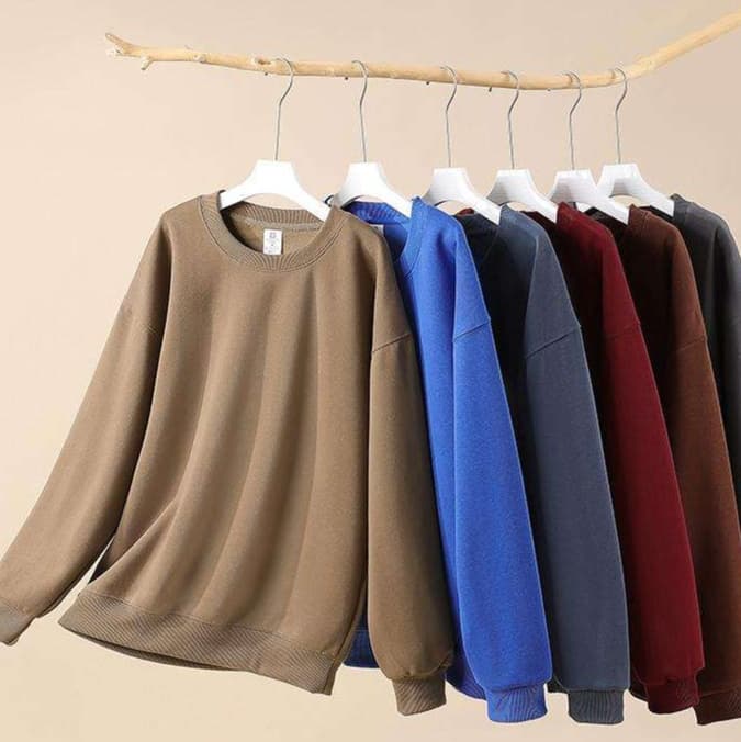 ネイビーコーデ 秋冬シーズン 快適ゆったりトレーナー