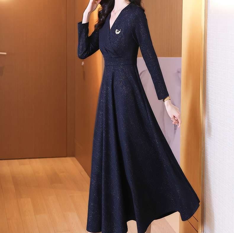 ネイビーコーデ 上品シンプル 美シルエットワンピースドレス