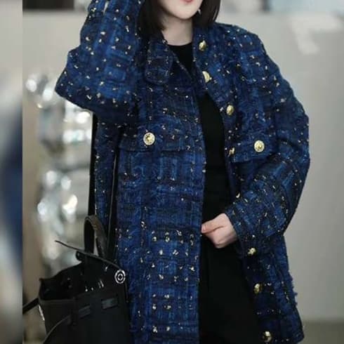 ネイビーコーデ ツイード調リッチ冬コート