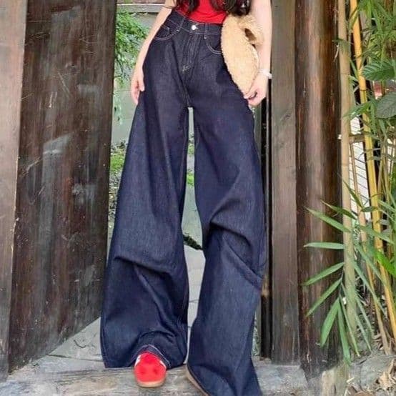 ネイビーコーデ ゆったりバギーワイドデニムパンツ
