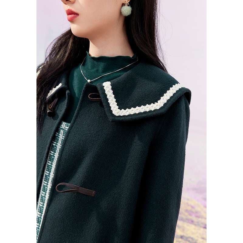 ネイビーコーデ 学生風トグルデュッフルコート