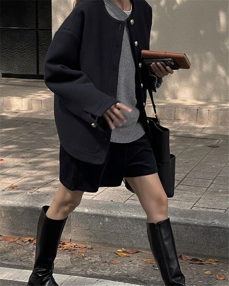 ネイビーコーデ レトロ風丸首長袖アウター金属ボタン付きネイビーコート