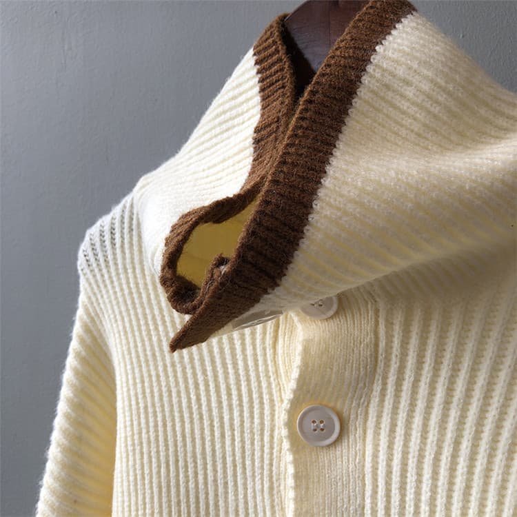 ネイビーコーデ 女性用タートルネックニットセータートップス