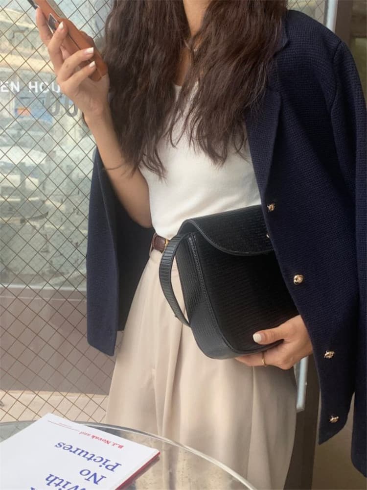 ネイビーコーデ レトロ風ニットアウター エレガントカーディガンコート