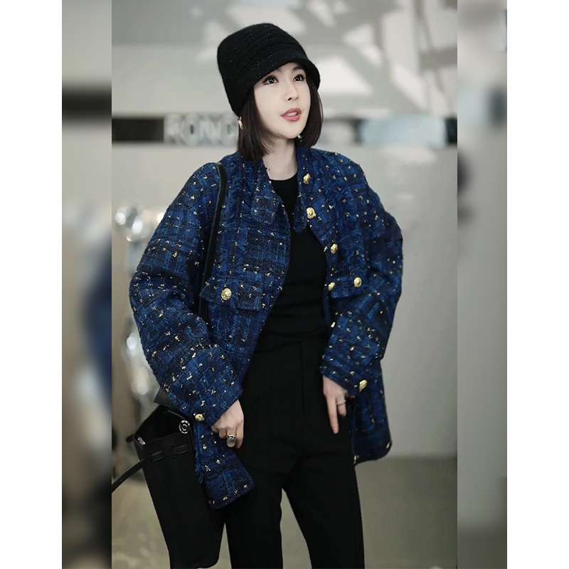 ネイビーコーデ ツイード調リッチ冬コート