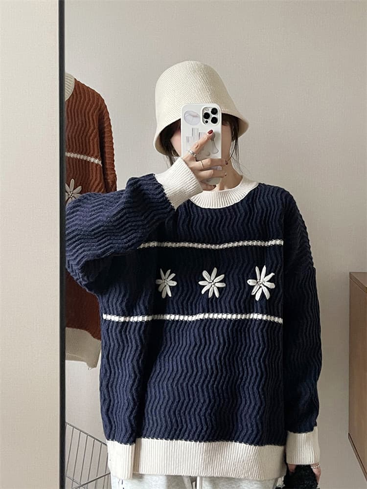 ネイビーコーデ 花柄プリントニットセータートップス ゆったりカジュアル