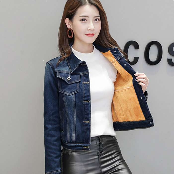 ネイビーコーデ 裏起毛あったかデニムジャケット