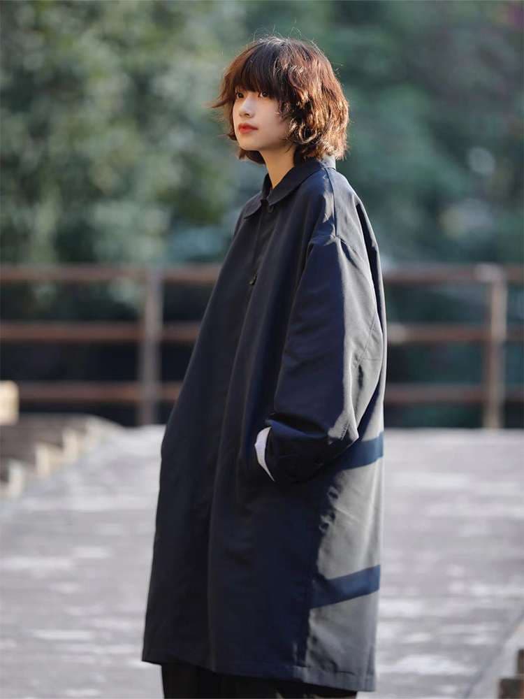 ネイビーコーデ ゆるシルエット長袖ステンカラーアウター
