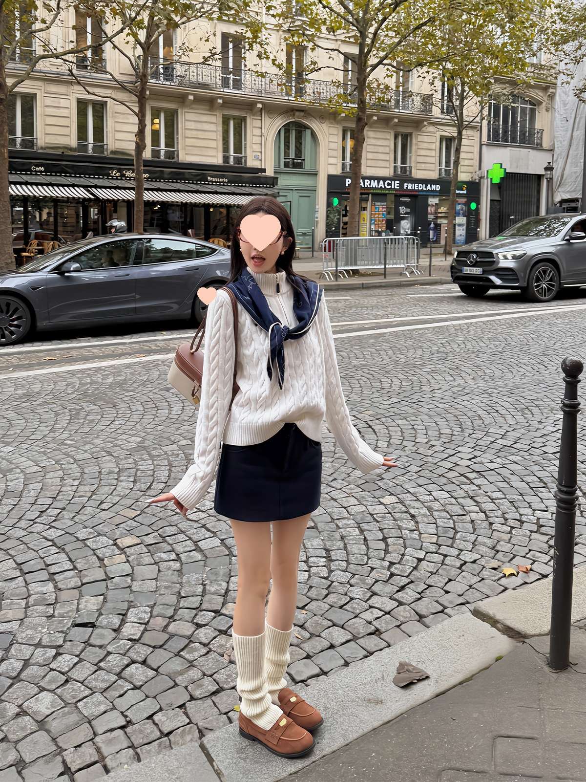ネイビーコーデ シンプル台形ミニスカート
