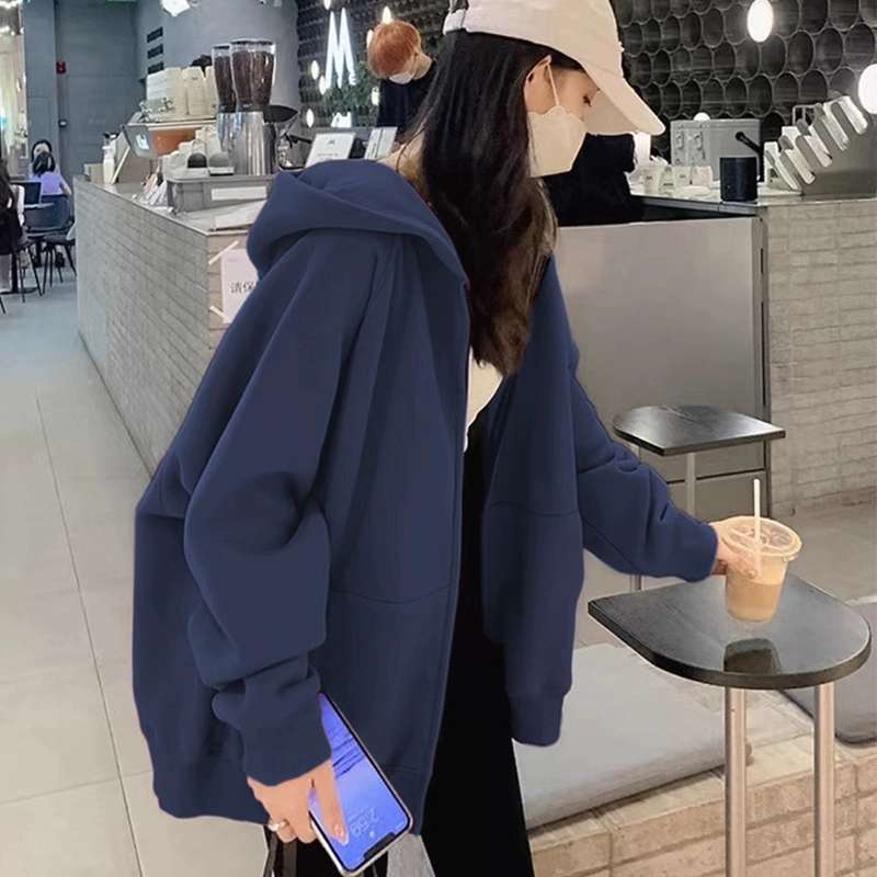 ネイビーコーデ オーバーサイズジップパーカー