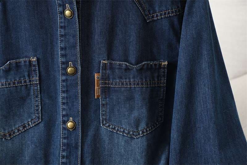 ネイビーコーデ デニムシャツブラウス