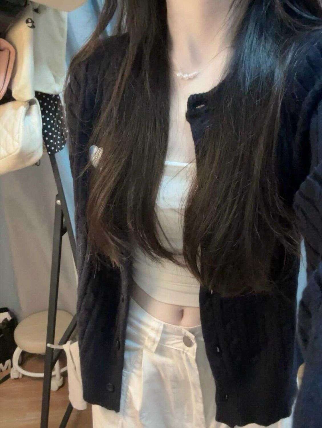 ネイビーコーデ シンプルカーディガン ベーシック