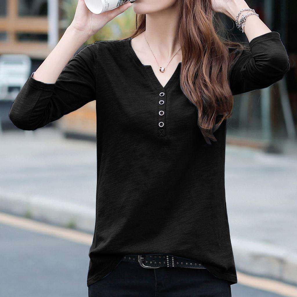 ネイビーコーデ シンプル五つボタン長袖カットソー