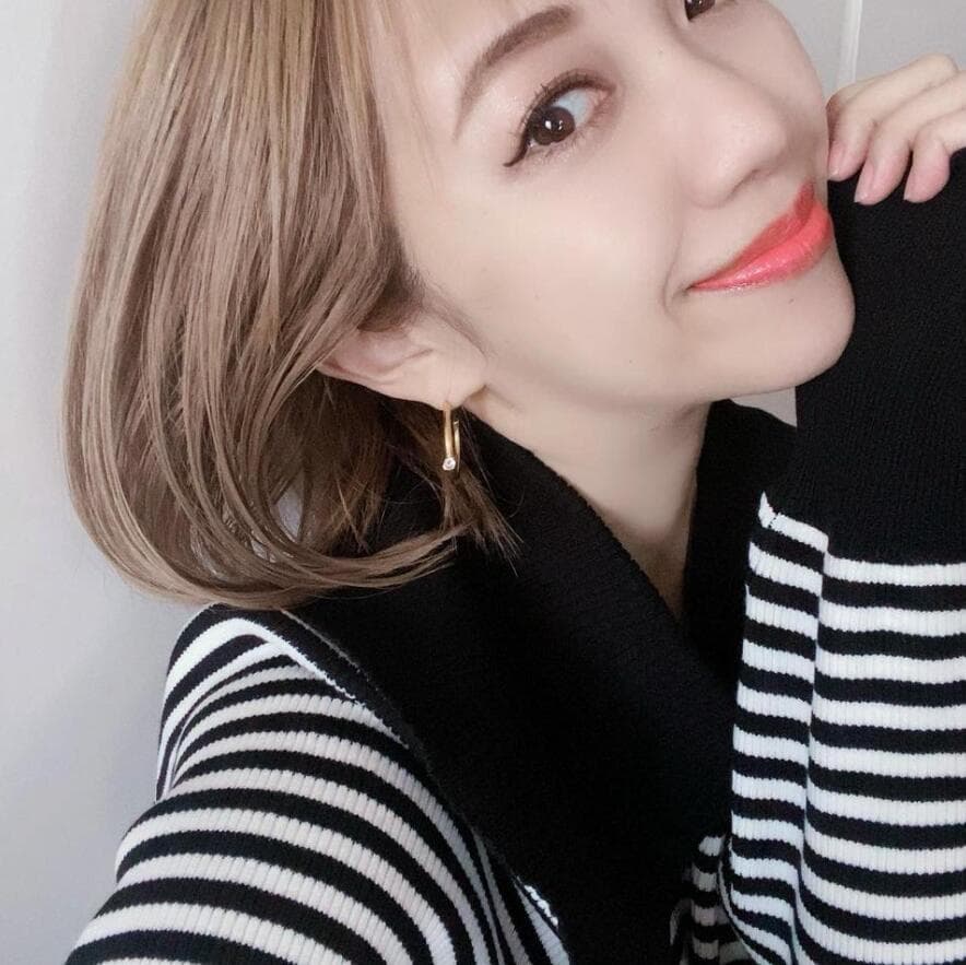 ネイビーコーデ ビッグカラーニットプルオーバー