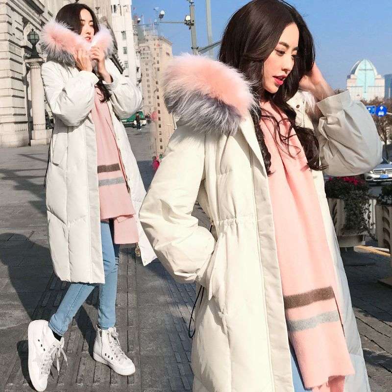 ネイビーコーデ ふわもこエコファー付きロングダウン