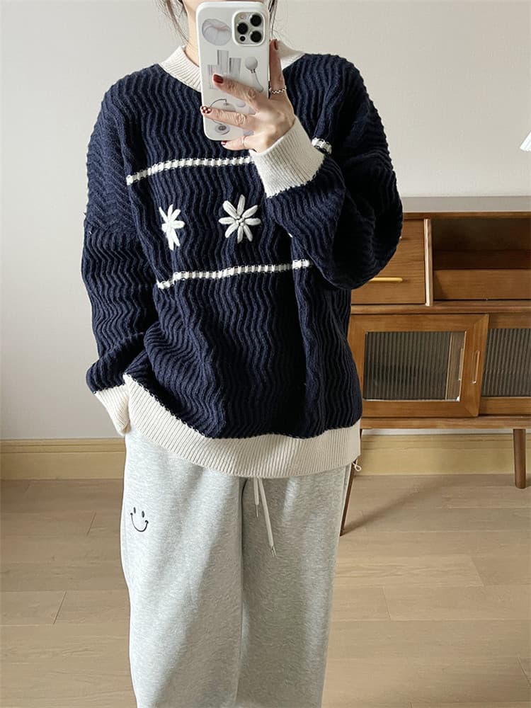 ネイビーコーデ 花柄プリントニットセータートップス ゆったりカジュアル