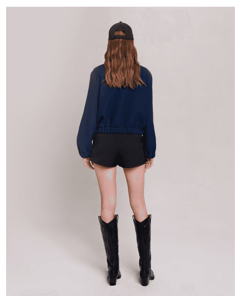 ネイビーコーデ フロントボタンラウンドネックジャケット