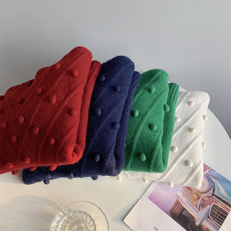 ネイビーコーデ 冬の暖かい厚手立体パール装飾トップス長袖ニット