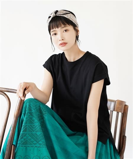 ネイビーコーデ フレンチスリーブ さらさら快適Tシャツ