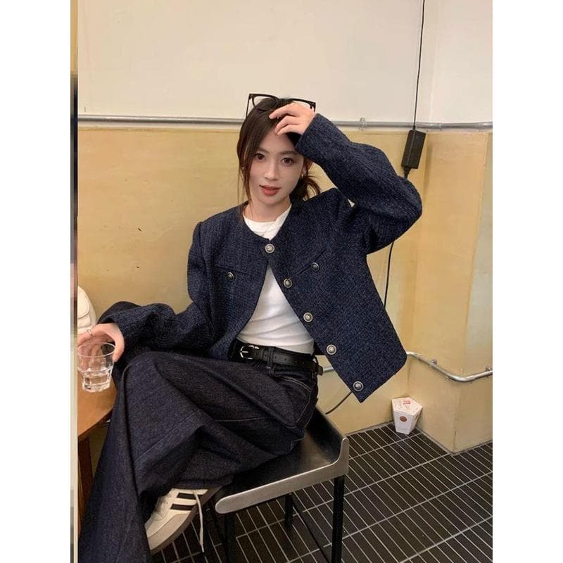 ネイビーコーデ シンプルツイードジャケット