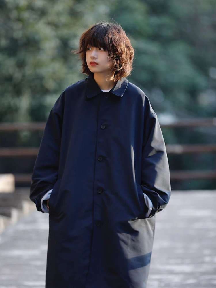 ネイビーコーデ ゆるシルエット長袖ステンカラーアウター