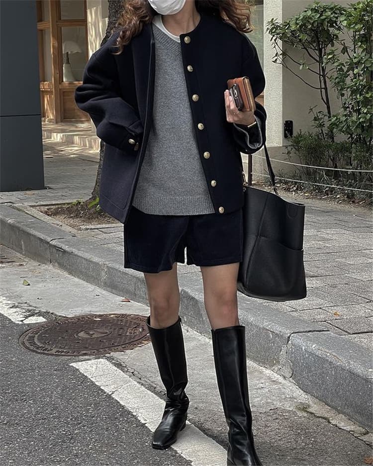 ネイビーコーデ レトロ風丸首長袖アウター金属ボタン付きネイビーコート