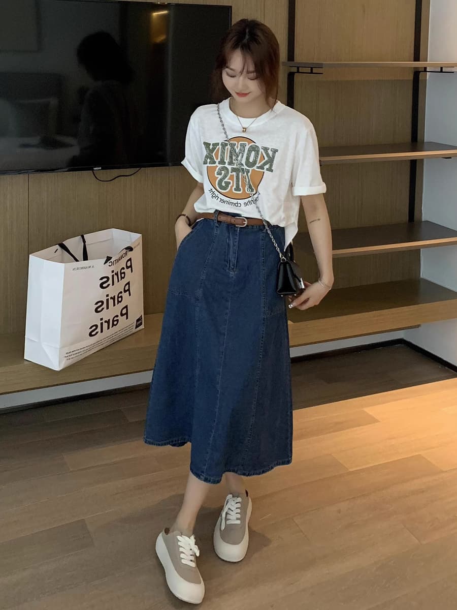 ネイビーコーデ デニムロングフレアスカート