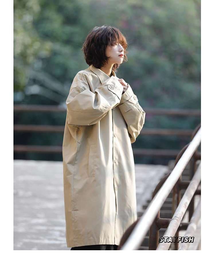 ネイビーコーデ ゆるシルエット長袖ステンカラーアウター