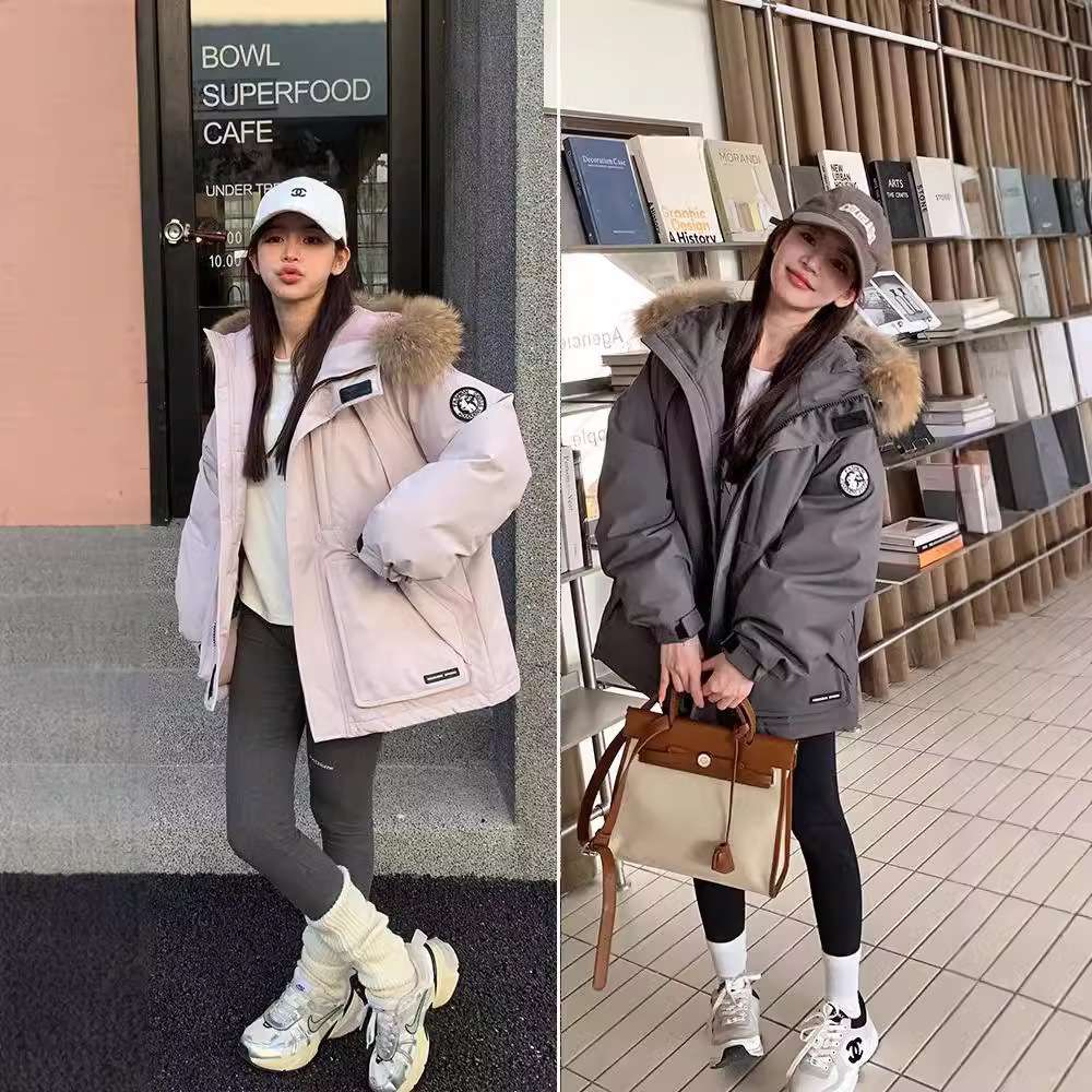 ネイビーコーデ ふわもこフード付きダウンジャケット