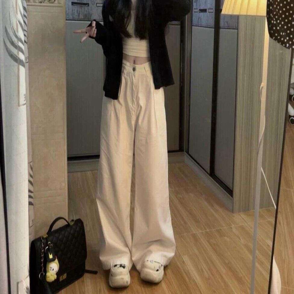 ネイビーコーデ シンプルカーディガン ベーシック