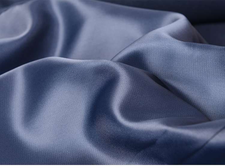 ネイビーコーデ トレンチ風 ベルト付きロングコート