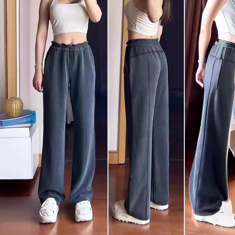 ネイビーコーデ リラックスストレートパンツ