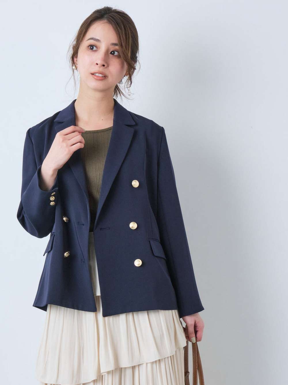 ネイビーコーデ クラシカルダブルジャケット