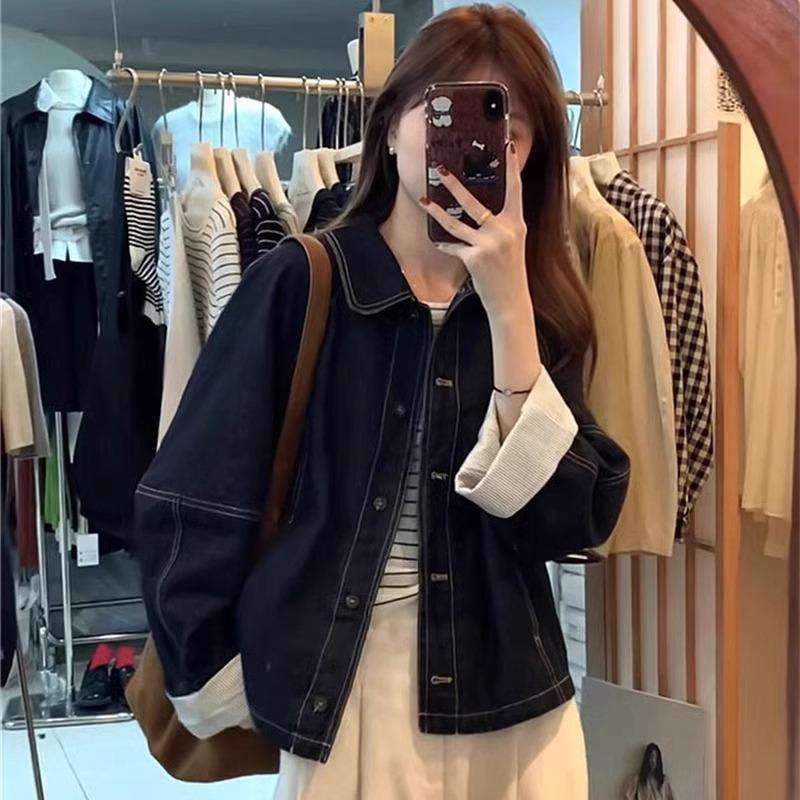 ネイビーコーデ デニムジャケット ゆったりシルエット