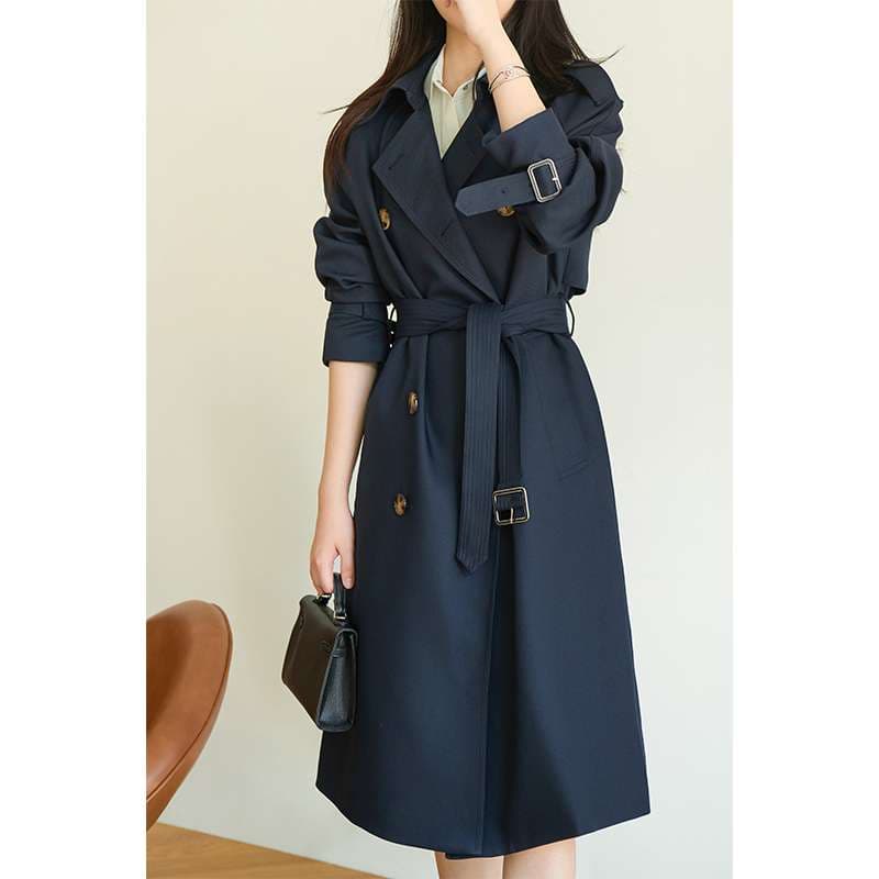 ネイビーコーデ トレンチ風 ベルト付きロングコート