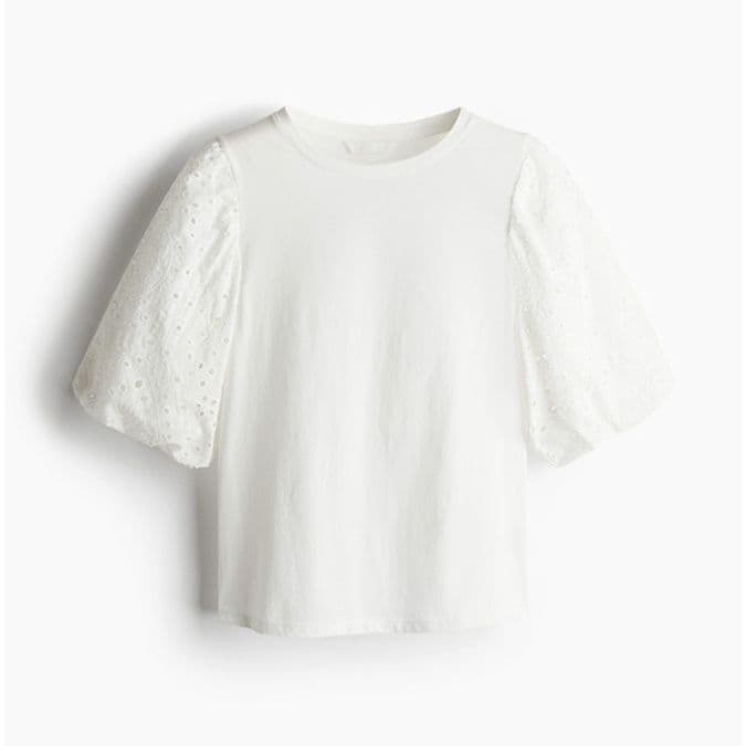 ネイビーコーデ ふんわりパフスリーブ半袖Tシャツ