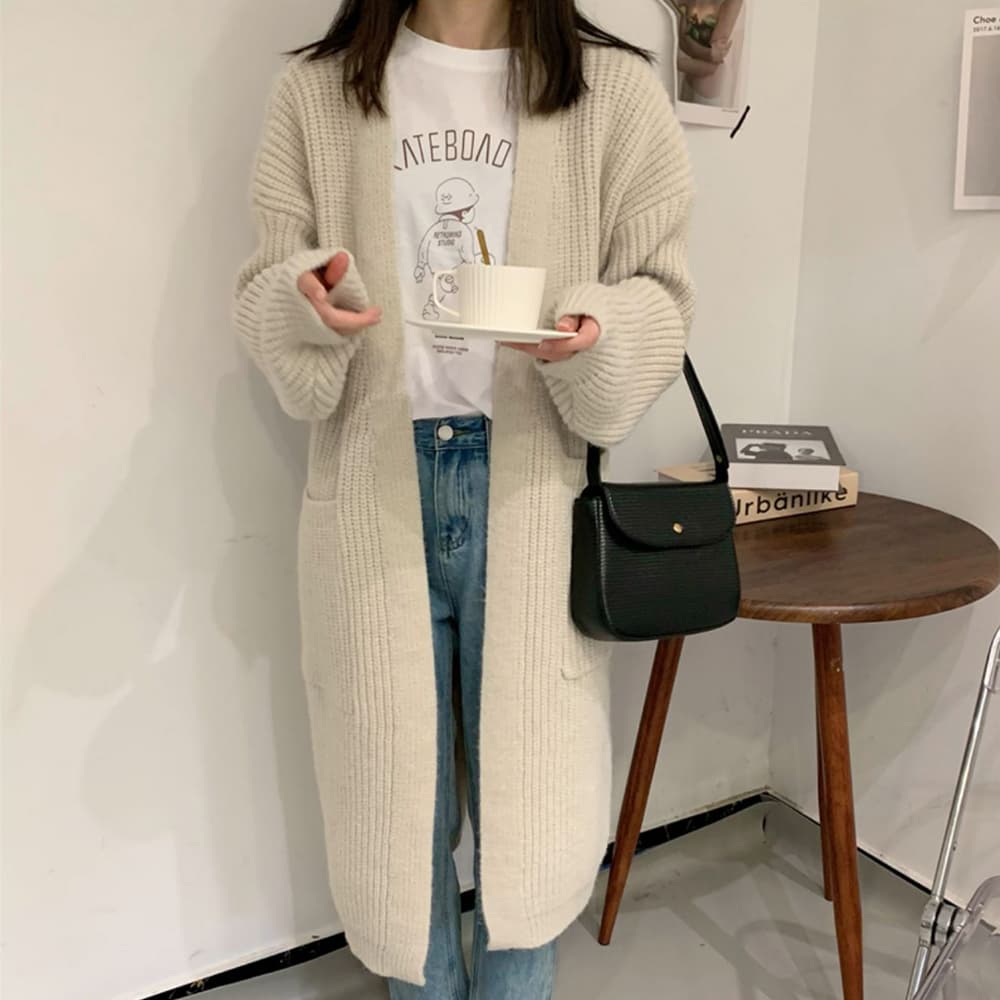 ネイビーコーデ 厚手ロング丈ニットカーディガン レディース体型カバートップス