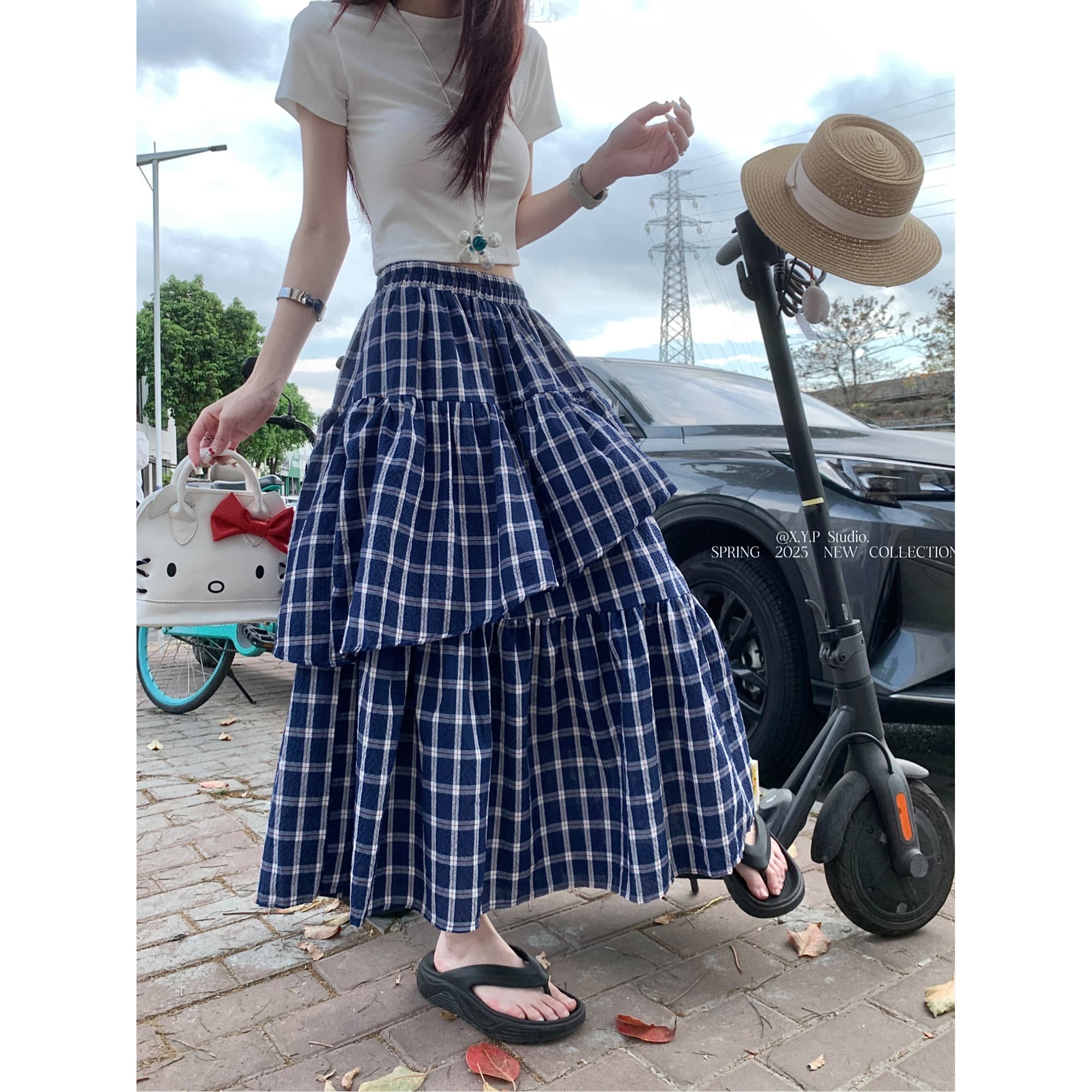 ネイビーコーデ 三段ティアードチェック柄マキシスカート