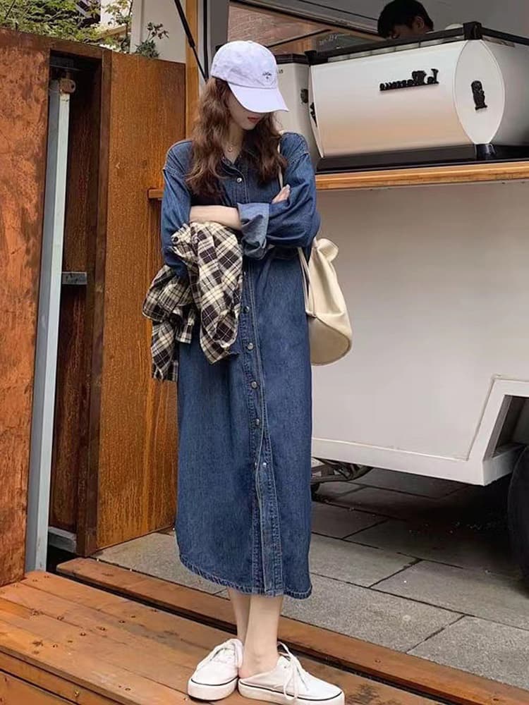 ネイビーコーデ ゆったりデニムシャツワンピース