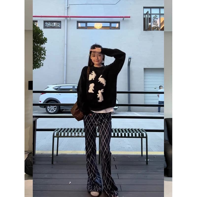 ネイビーコーデ 格子柄ワイドパンツ
