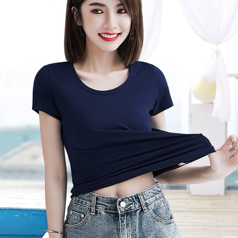 ネイビーコーデ シンプル美シルエット半袖カットソー