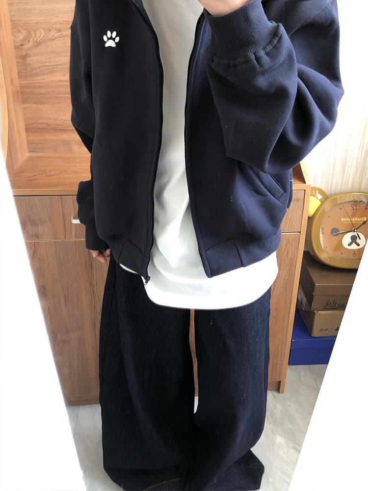 ネイビーコーデ 肉球刺繍入り ゆったりジップパーカー
